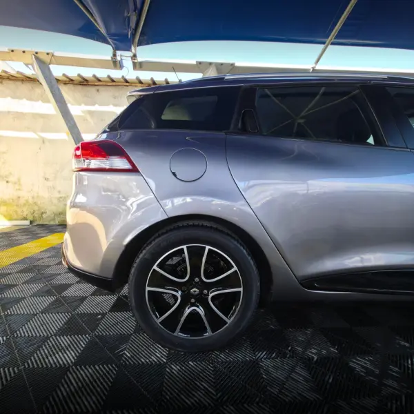 Renault Clio 1.5 dCi Dynamique S 9