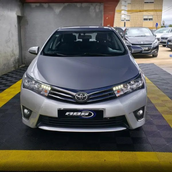 Toyota Corolla 1.33 VVT-i Exclusive 5