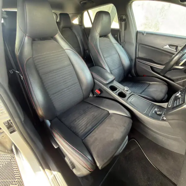 Mercedes-Benz CLA 200 d Shooting Brake AMG Line Aut. 11