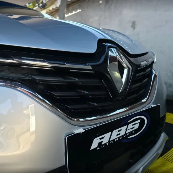 Renault Captur 1.0 TCe Intens 9