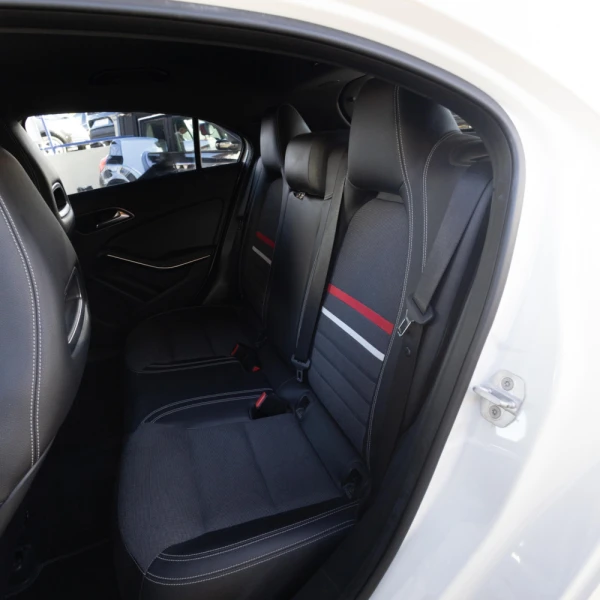 Mercedes-Benz A 180 CDi BE Edition Urban 11