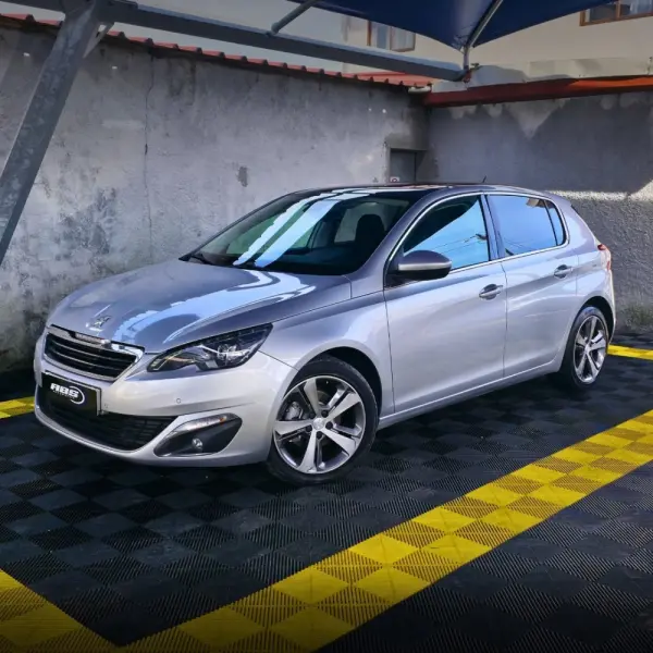 Peugeot 308 1.6 BlueHDi Allure J17 1