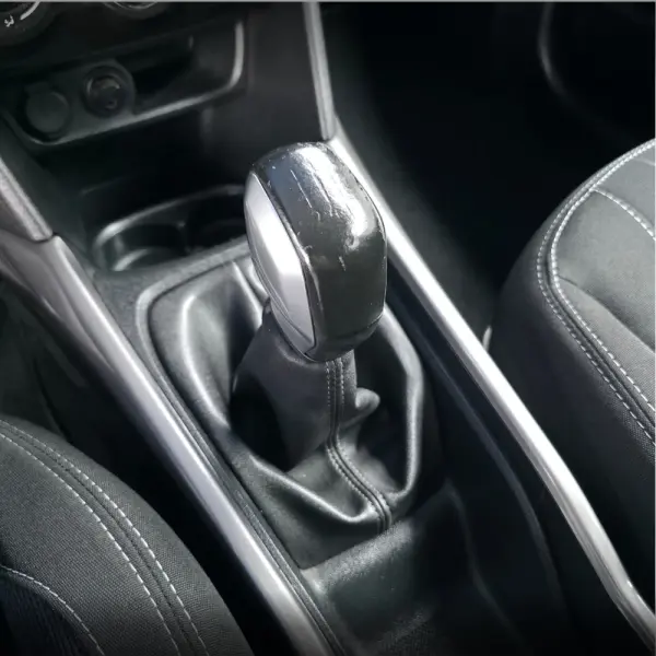 Peugeot 2008 1.2 PureTech Allure 19