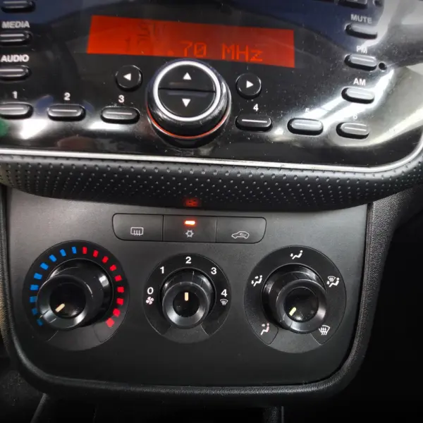 Fiat Punto Evo 1.2 Dynamic Style 17