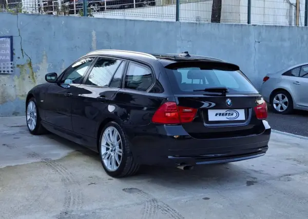 BMW 318 d Touring Navigation 4