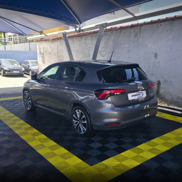 Fiat Tipo 1.3 M-Jet Mirror 4