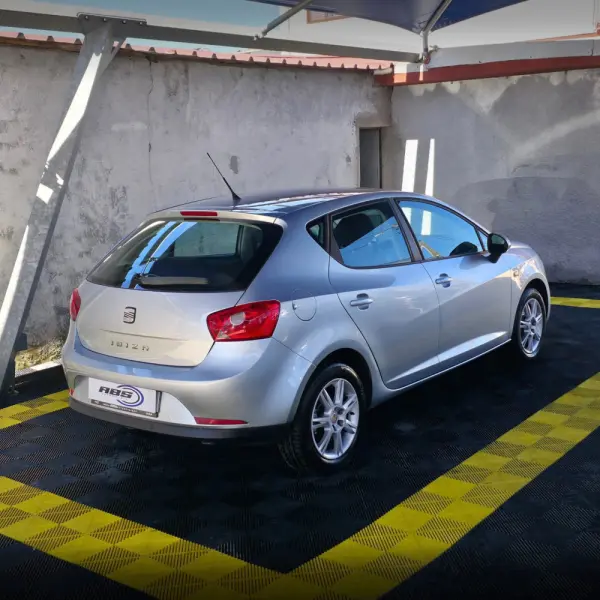 SEAT Ibiza 1.2 12V Style 2