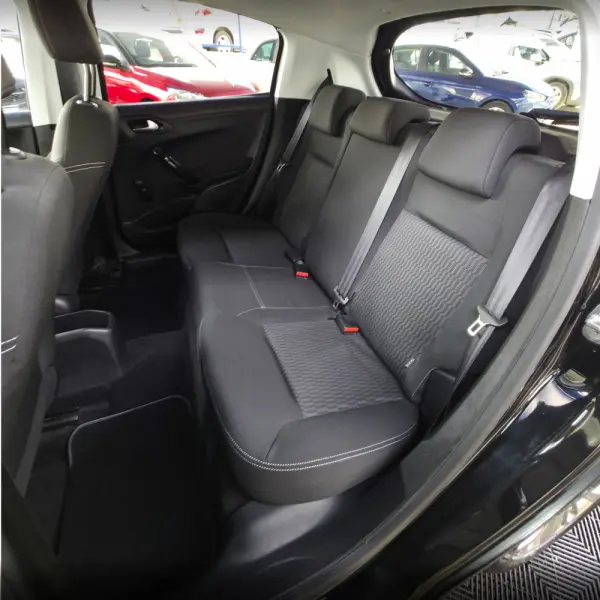 Peugeot 208 1.2 PureTech Style 15