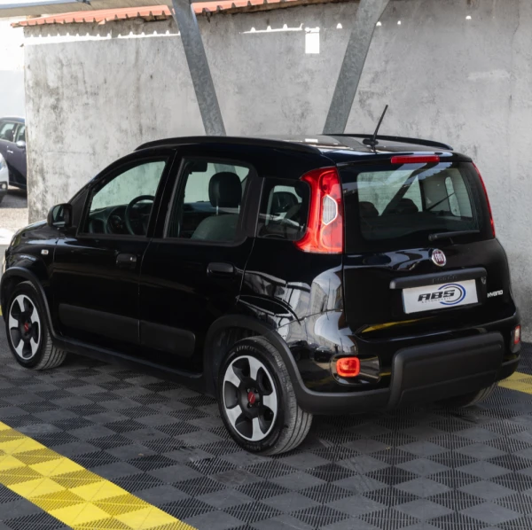 Fiat Panda 1.0 Hybrid 4