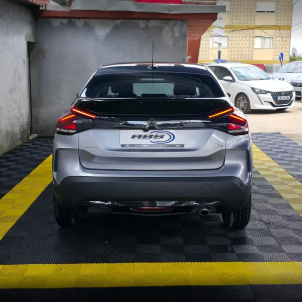 Citroen C4 1.5 BlueHDi Shine Pack EAT8 6