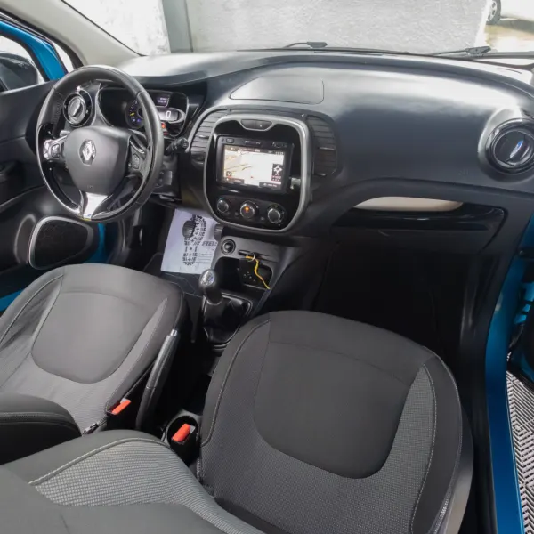 Renault Captur 12