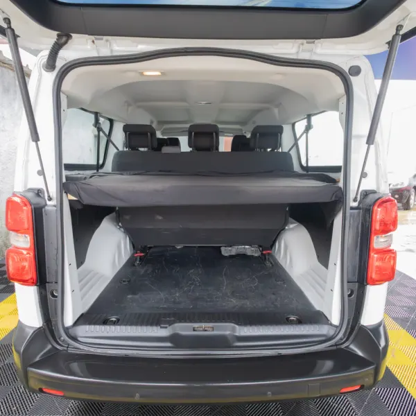 Peugeot Traveller 1.5 BlueHDi 9Lug - Long 8