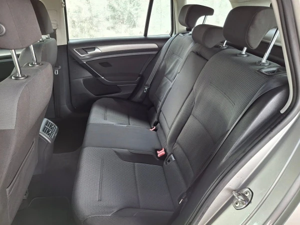 Volkswagen Golf Variant 1.6 TDi Confortline 9