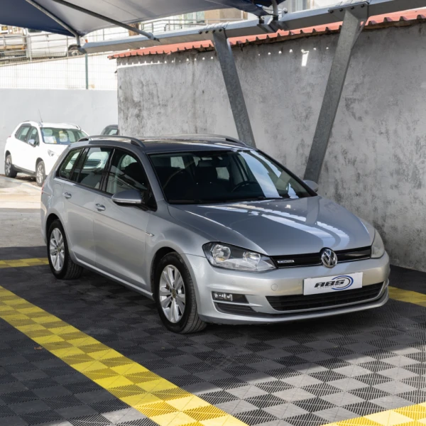 Volkswagen Golf Variant 1.6 TDi BlueMotion Confortline 3