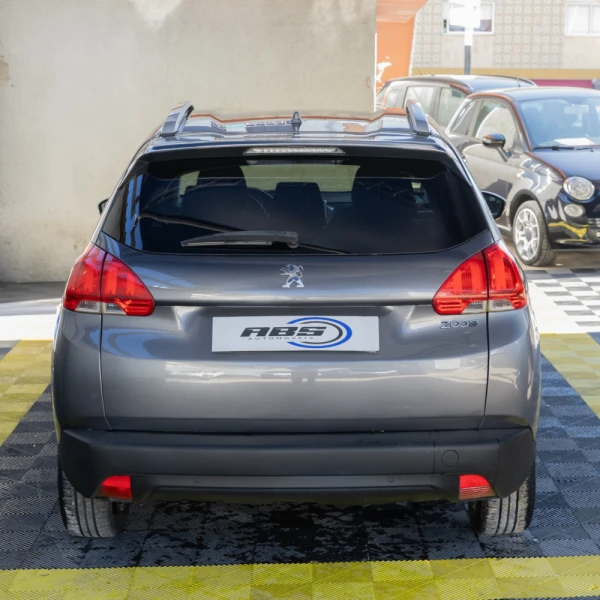 Peugeot 2008 1.4 HDi Active 6