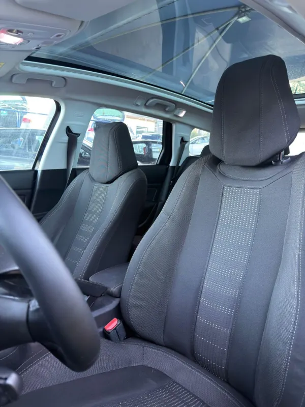 Peugeot 308 SW Allure 6