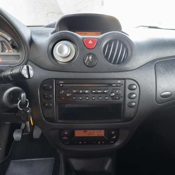 Citroën C2 1.4 VTR 10