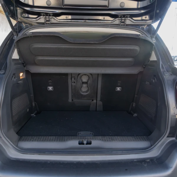 Citroën C3 Aircross 1.2 PureTech Shine 8