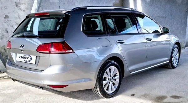 Volkswagen Golf Variant 1.6 TDi Confortline 3