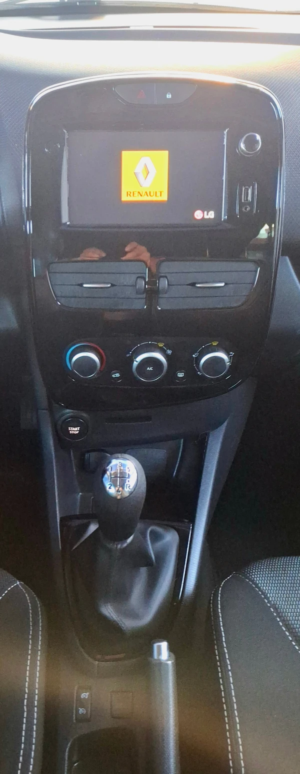 Renault Clio 1.5 dCi Dynamique S 13