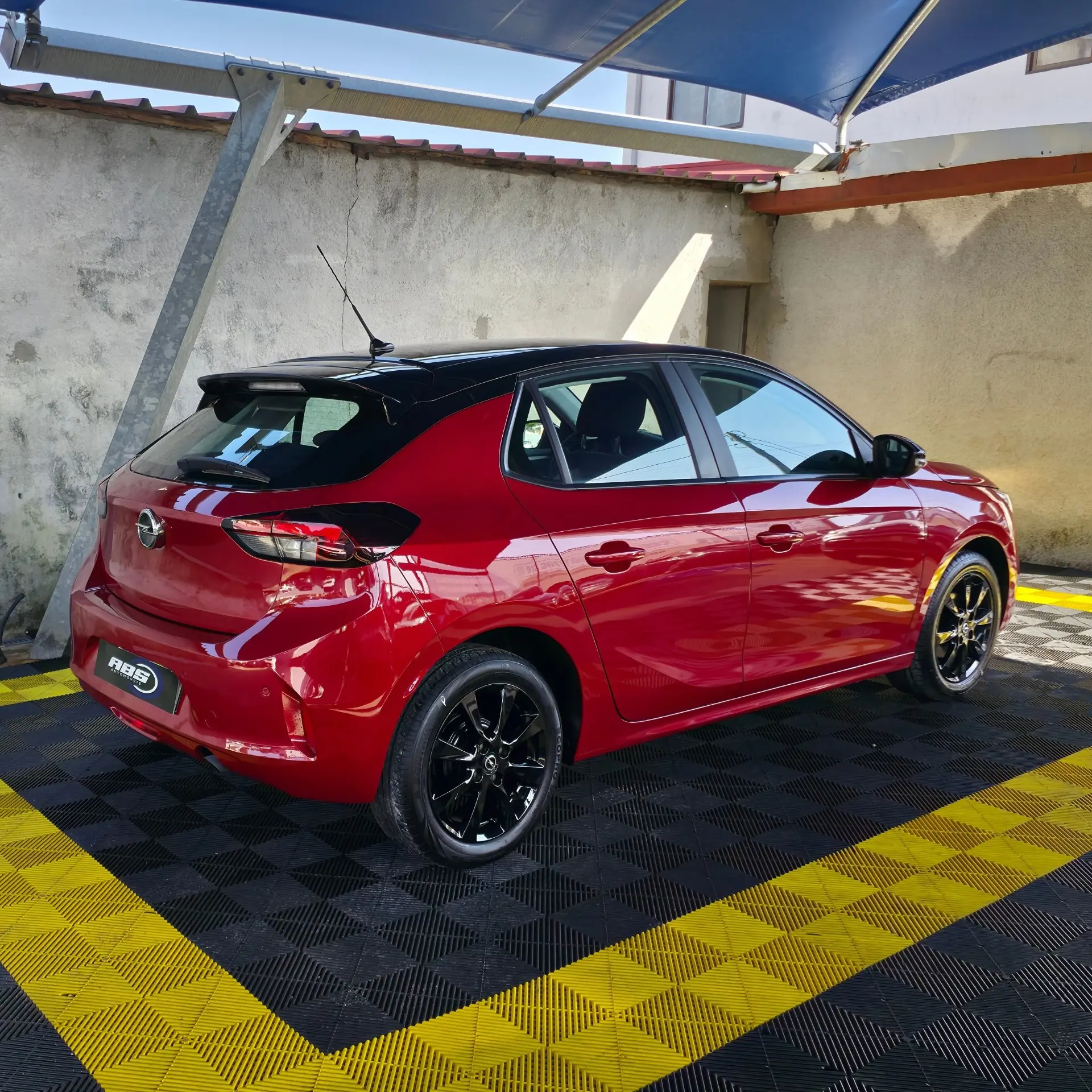 Opel Corsa 1.2 Elegance 5