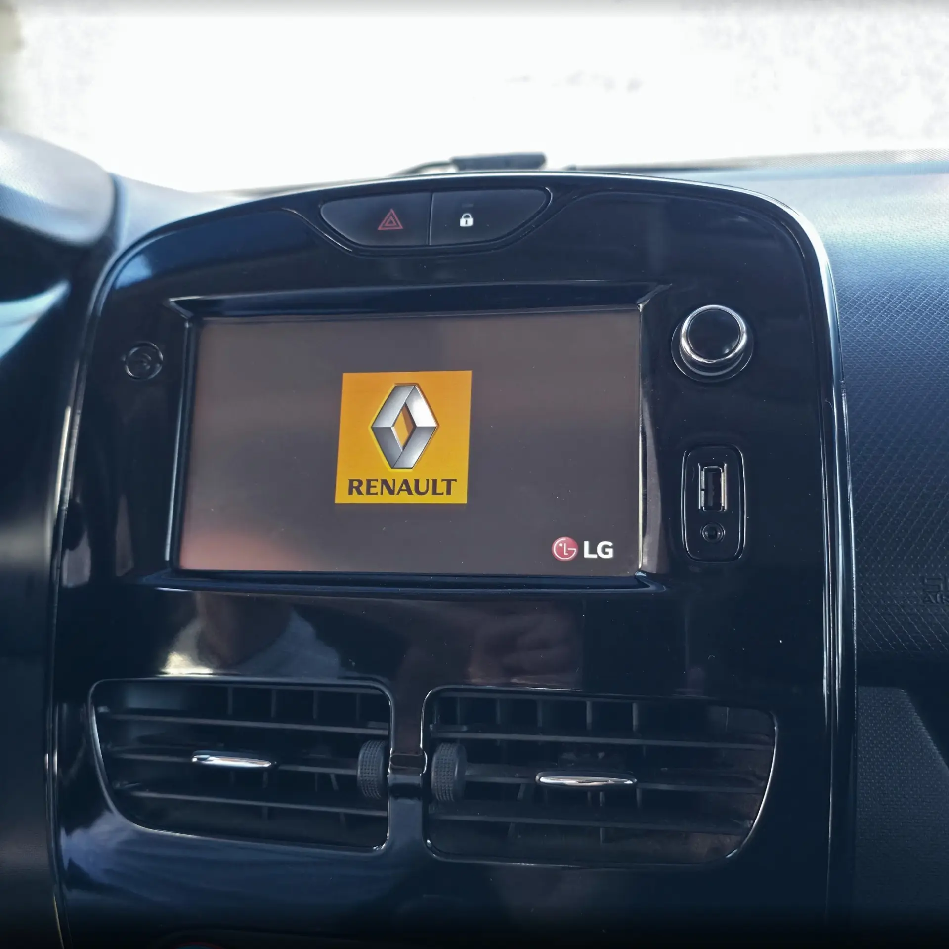 Renault Clio 1.5 dCi Limited 15