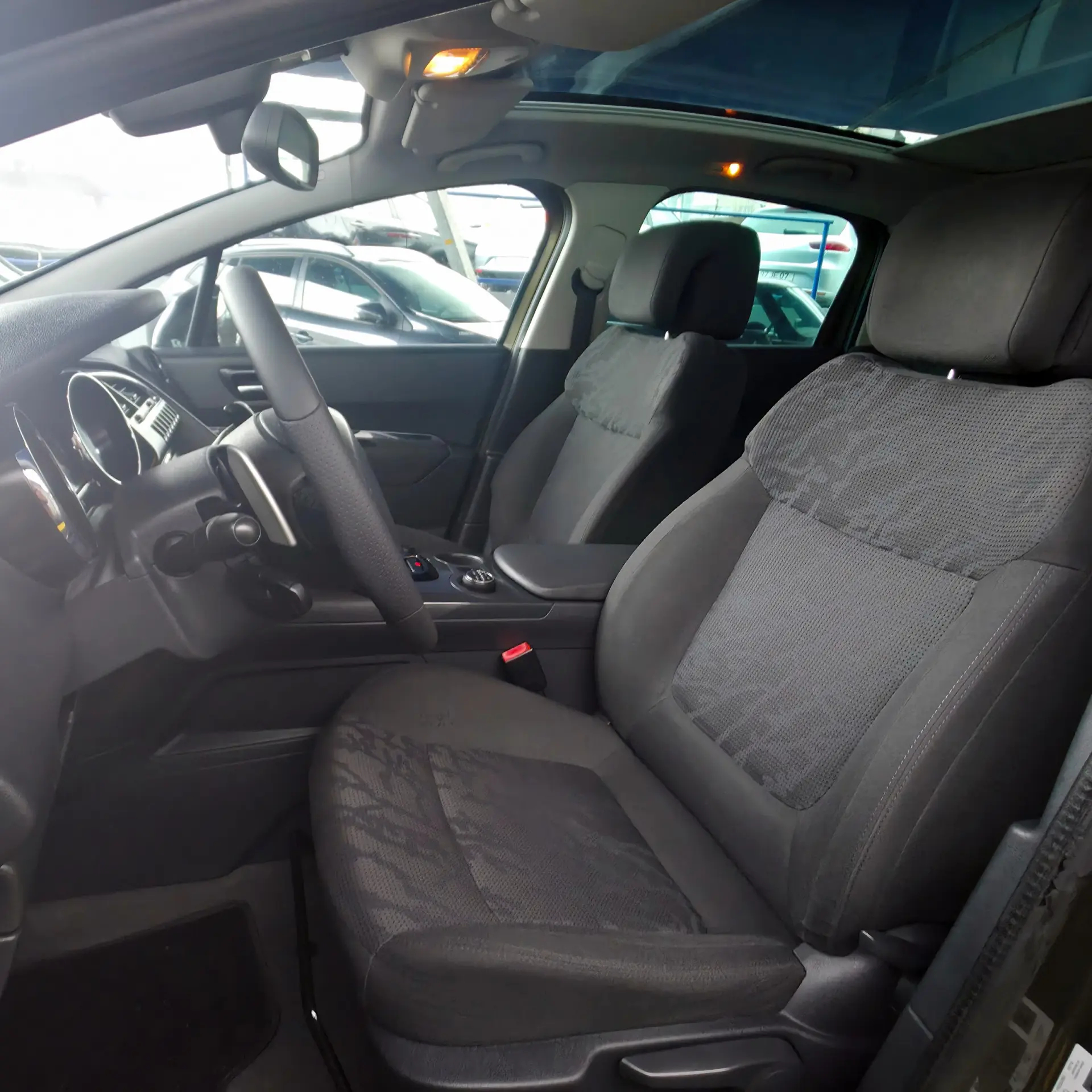 Peugeot 3008 2.0 HDi Hybrid4 85g 7