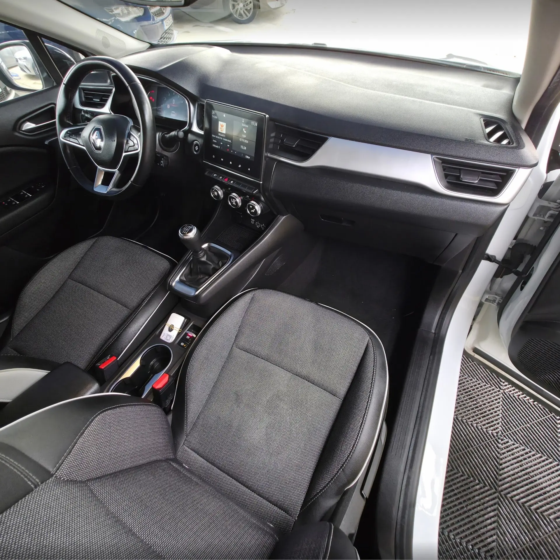 Renault Captur 1.0 TCe Intens 25