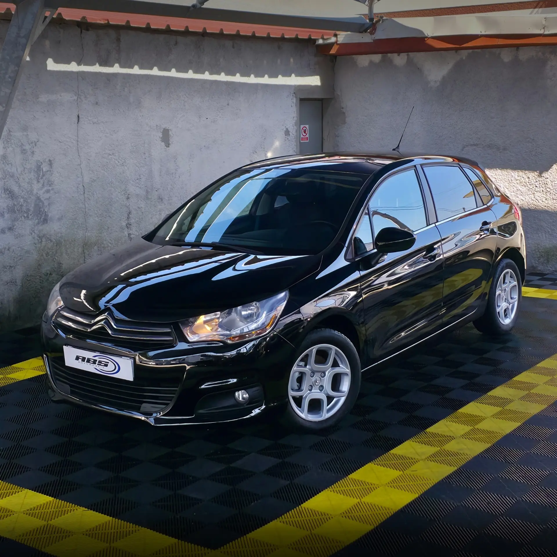 Citroen C4 1.6 e-HDi Business 1