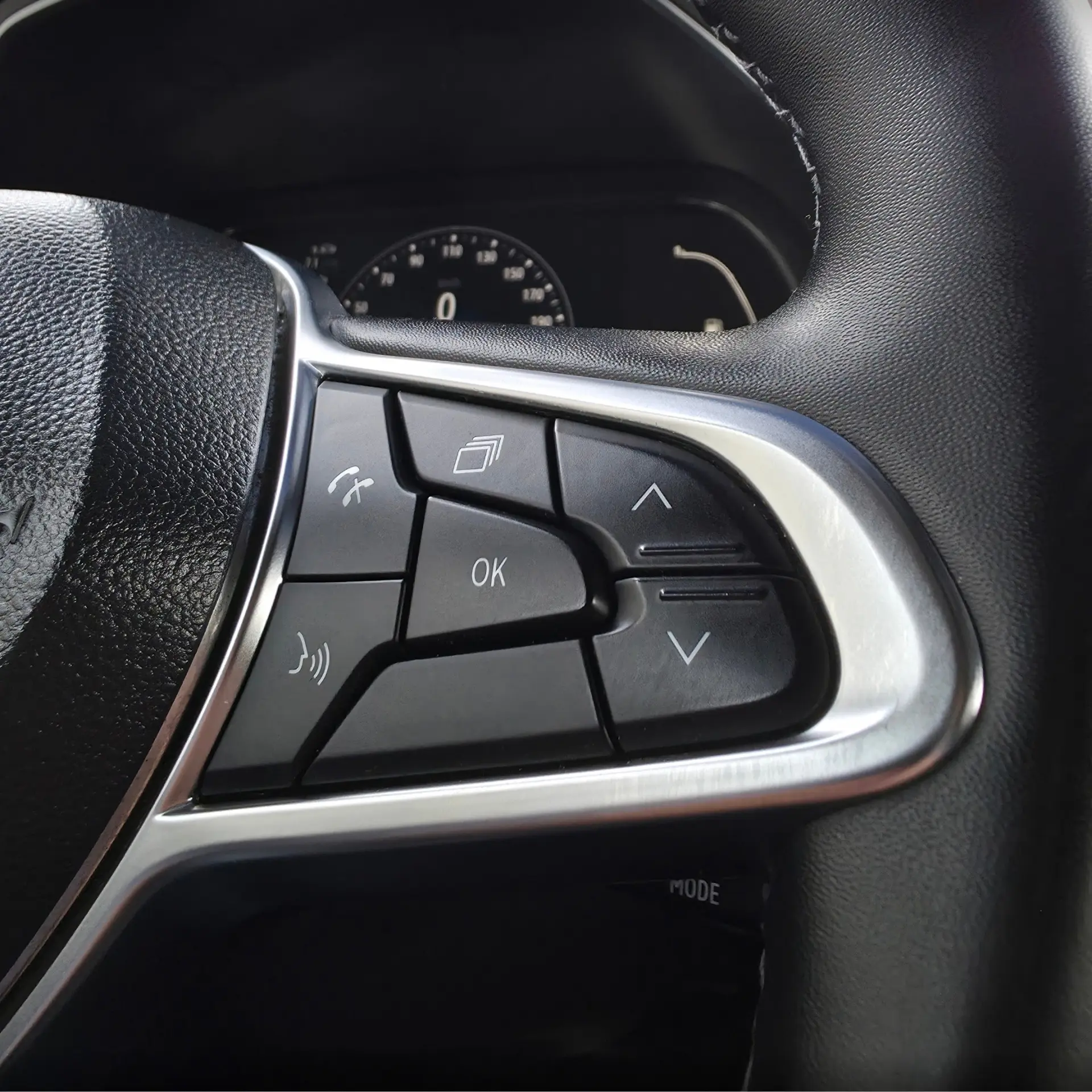 Renault Captur 1.0 TCe Intens 19