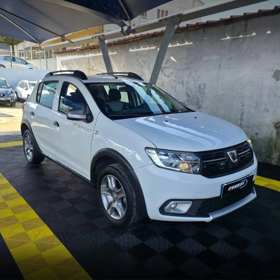 Dacia Sandero 0.9 TCe Stepway 2