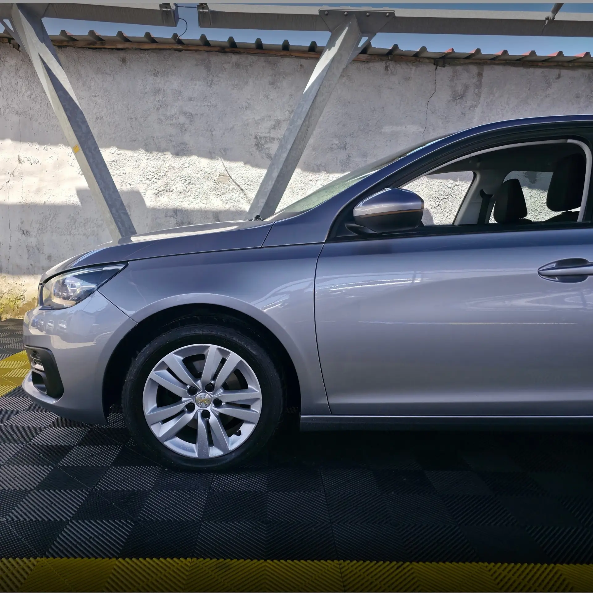 Peugeot 308 SW 1.6 BlueHDi Access 16
