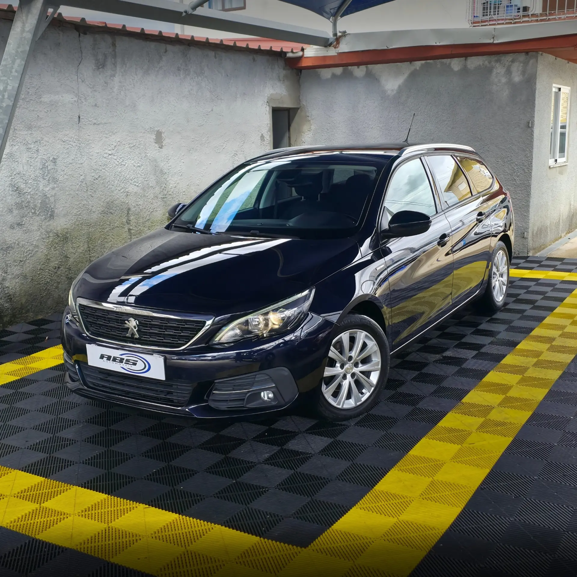 Peugeot 308 1.5 BlueHDi Style 1