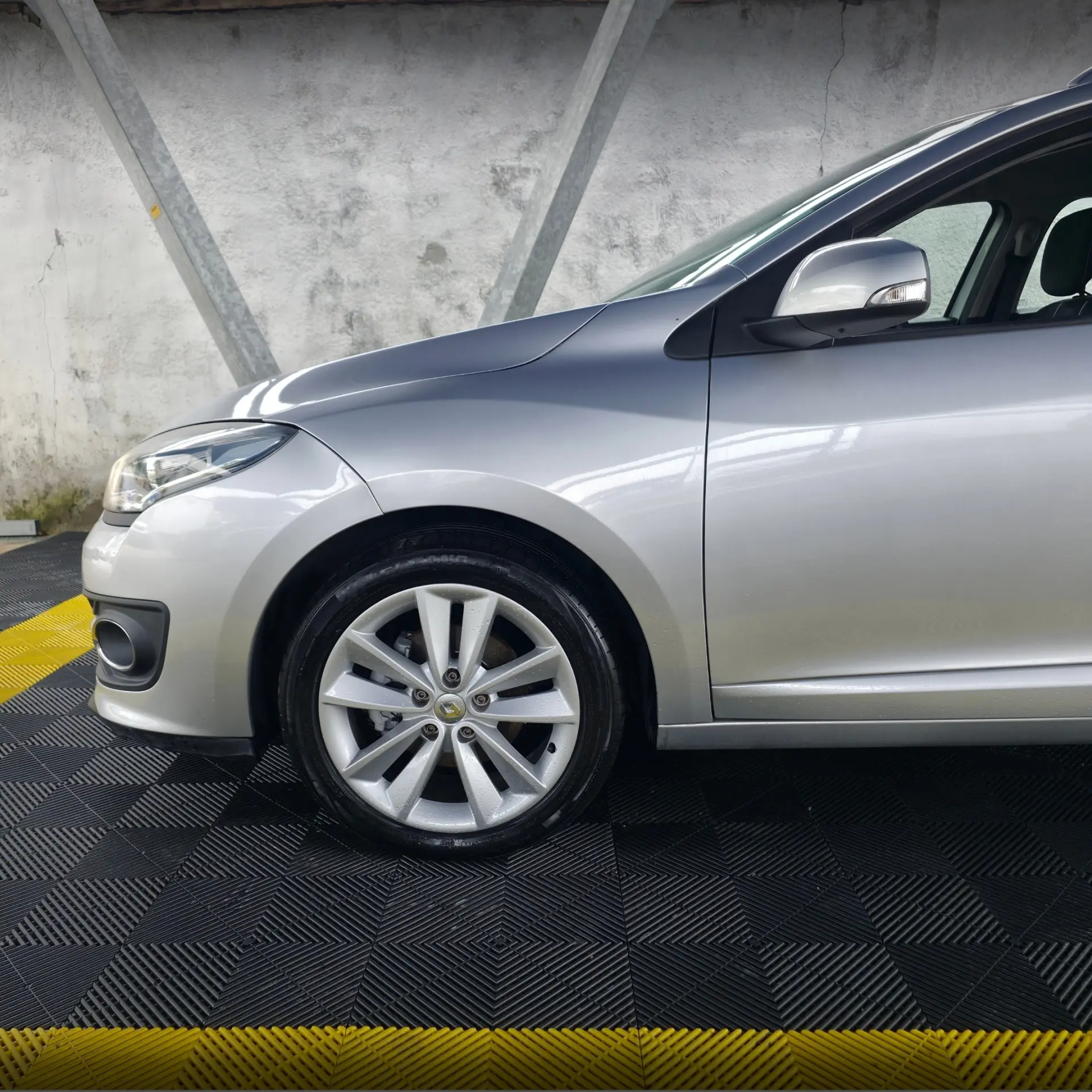 Renault Mégane Sport Tourer 1.5 dCi Confort SS 10