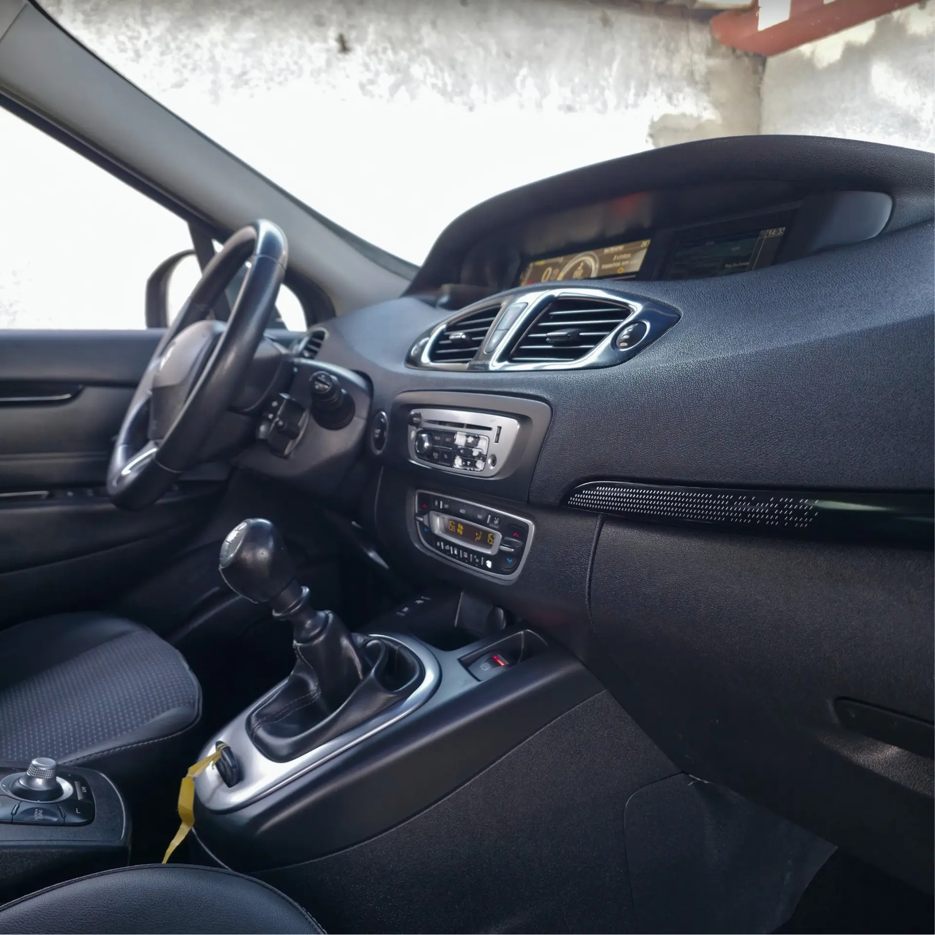 Renault Grand Scénic 1.5 dCi Dynamique S 7L 23