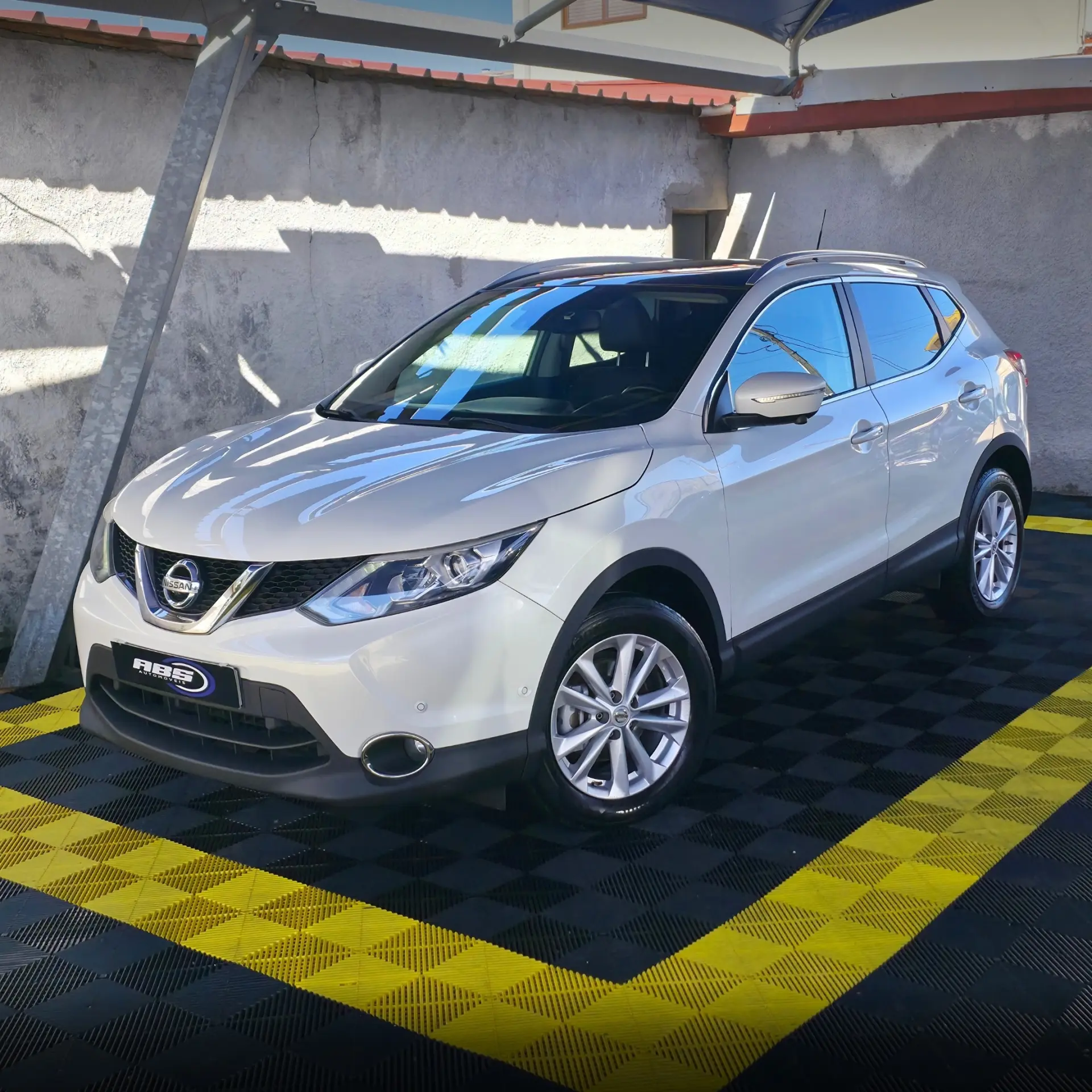 Nissan Qashqai 1.6 dCi Tekna Premium 17 Pele 1