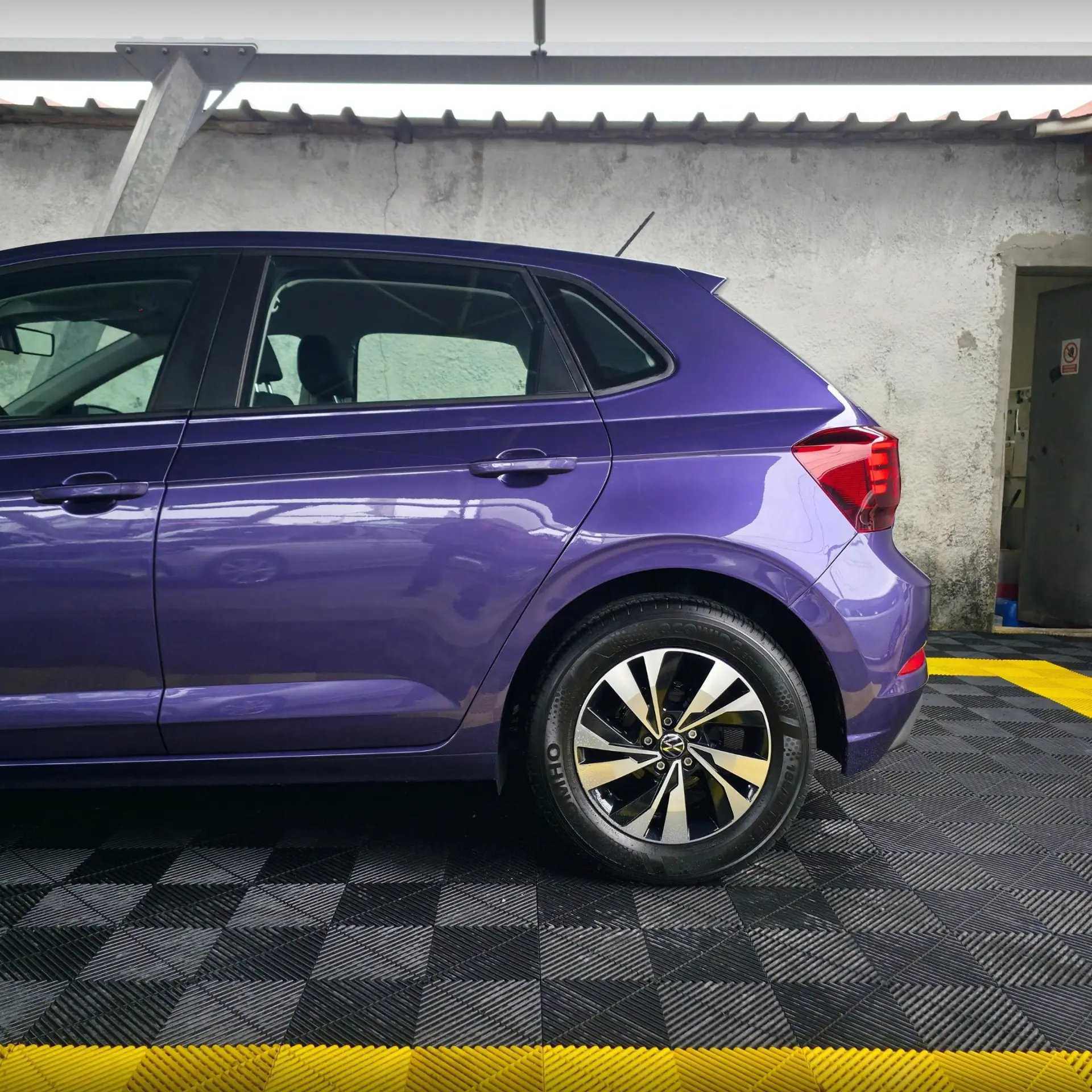 Volkswagen Polo 1.0 Trendline 11