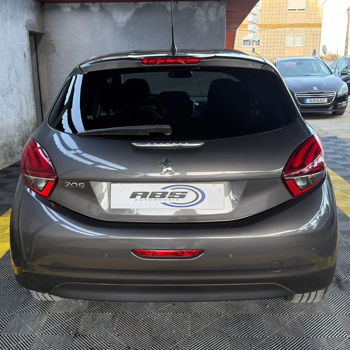 Peugeot 208 1.2 PureTech Style 14