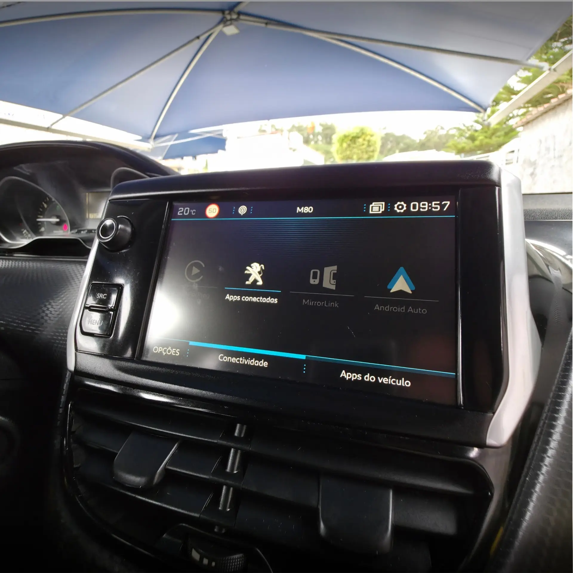 Peugeot 2008 1.2 PureTech Allure 16