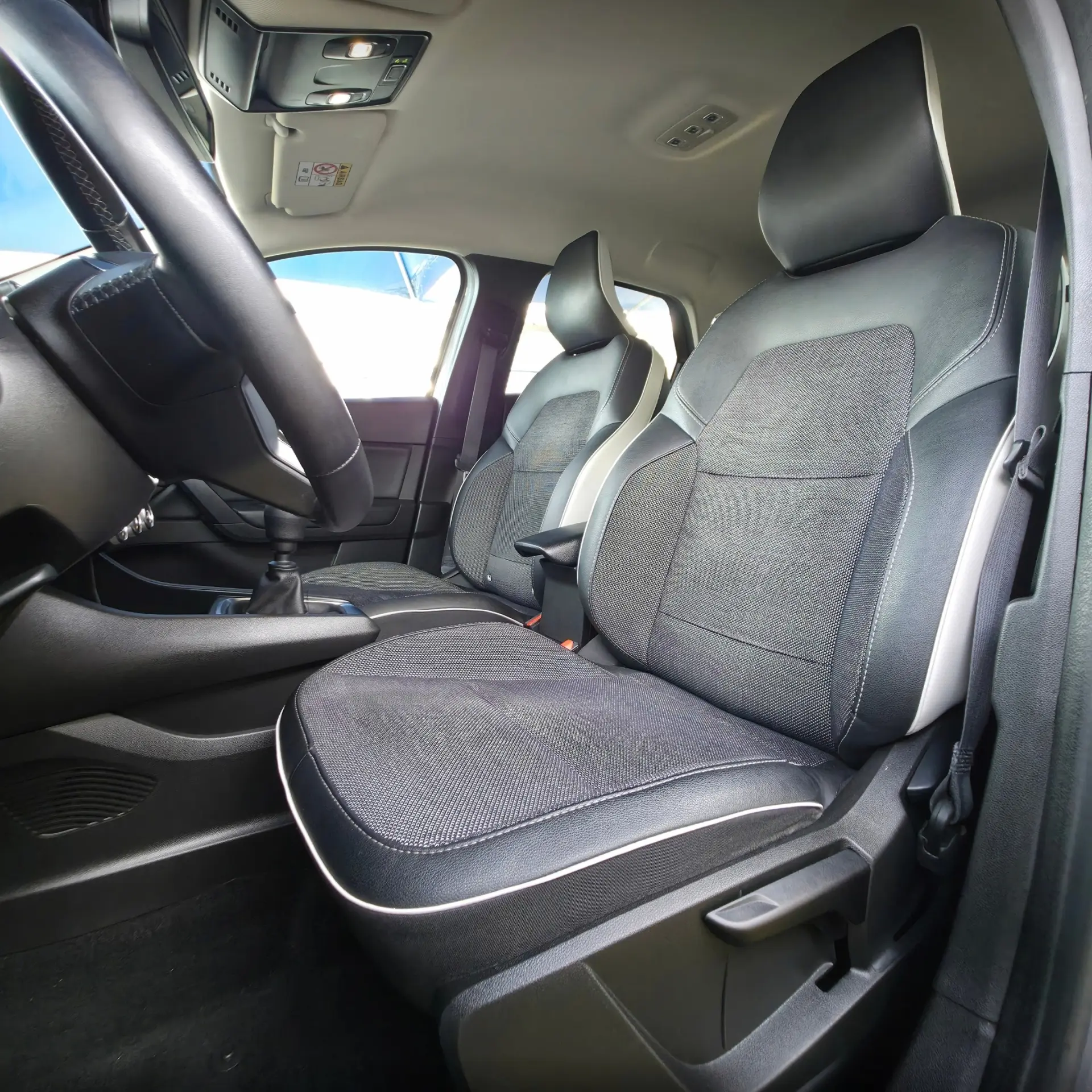 Renault Captur 1.0 TCe Intens 15