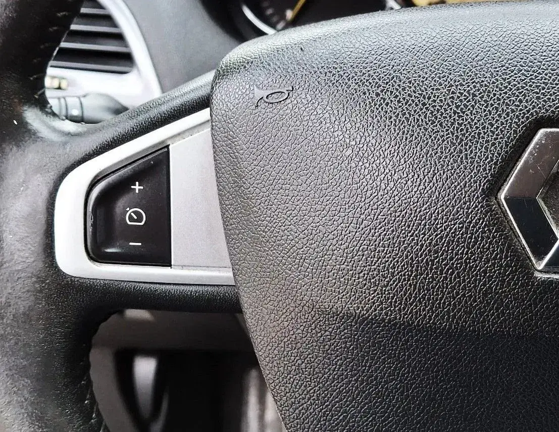 Renault Mégane Coupe 21