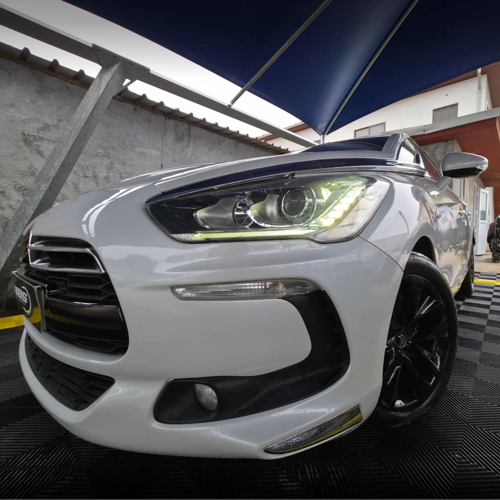 Citroen DS5 2.0 HDi Hybrid4 Sport Chic CMP6 6