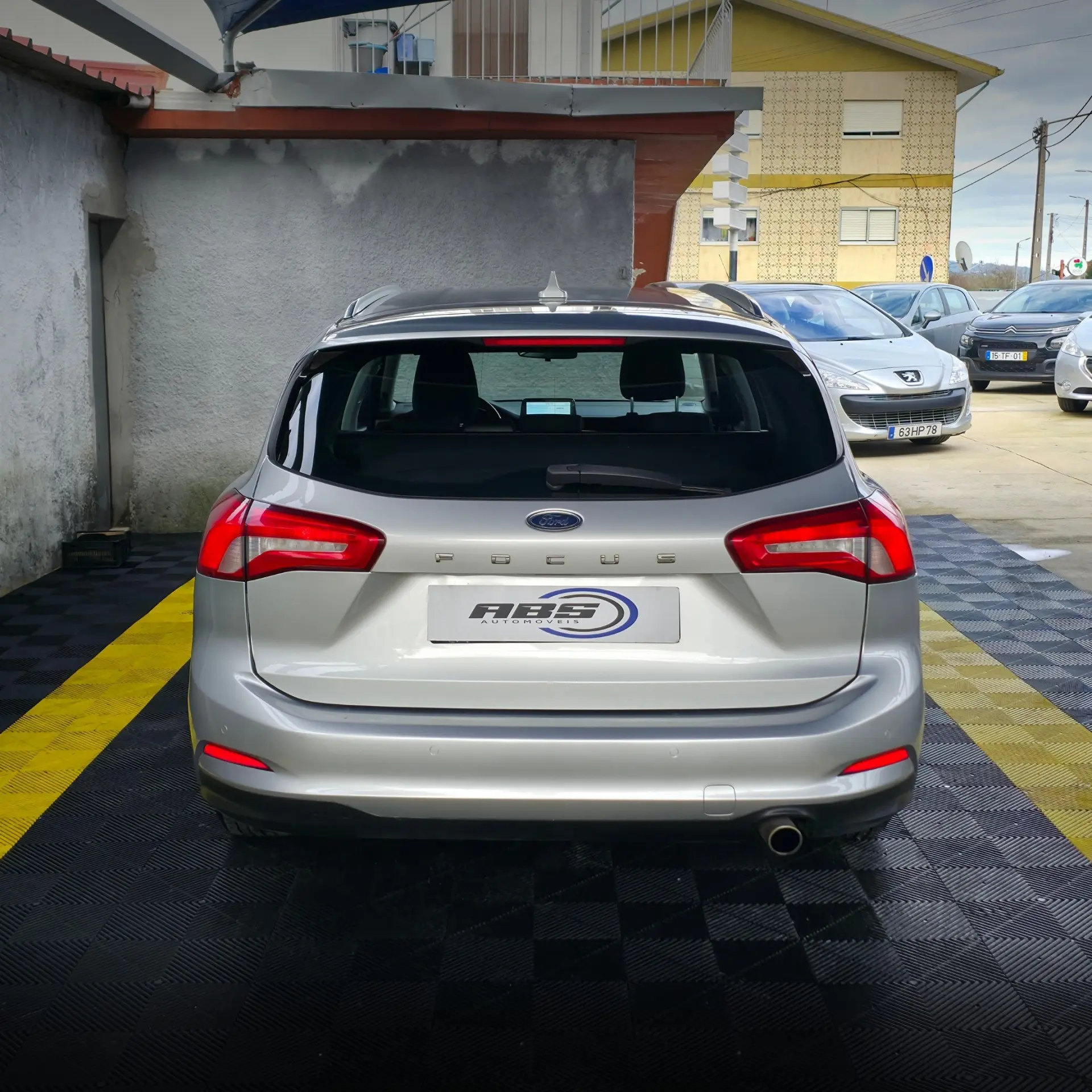 Ford Focus 1.5 TDCi DPF S&S Trend 6