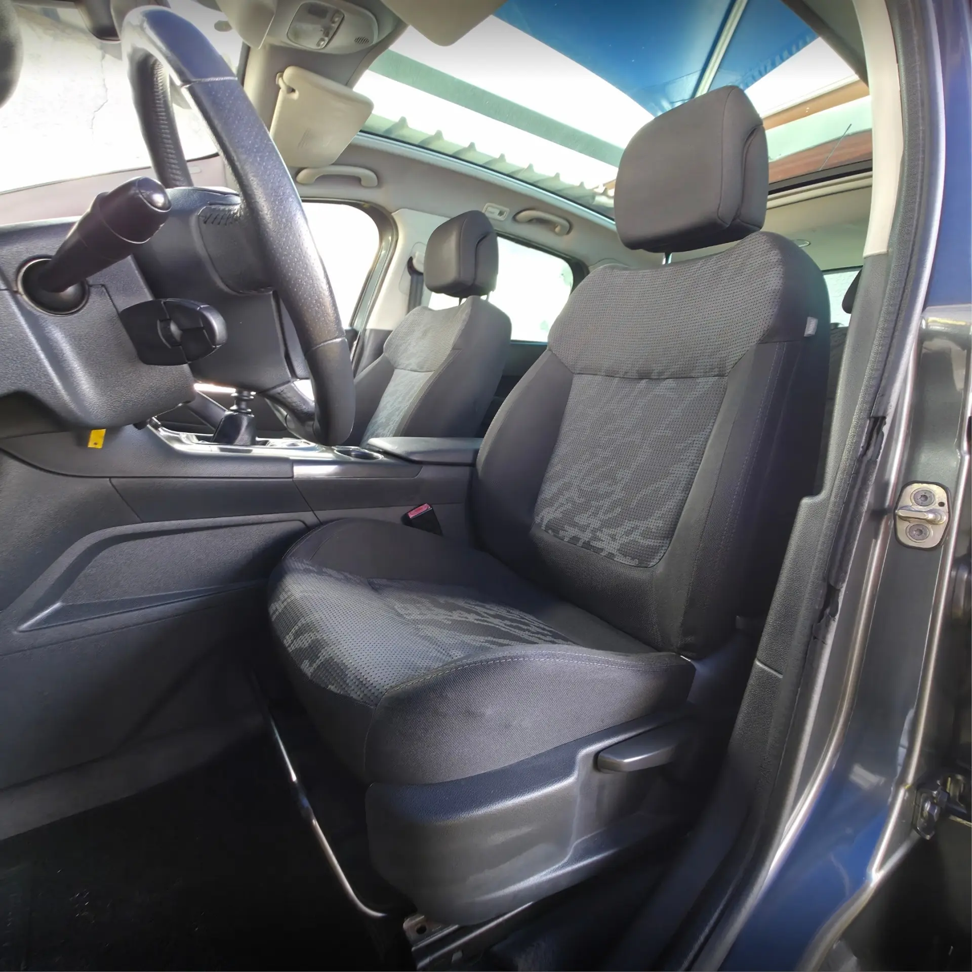 Peugeot 3008 1.6 HDi Access 13