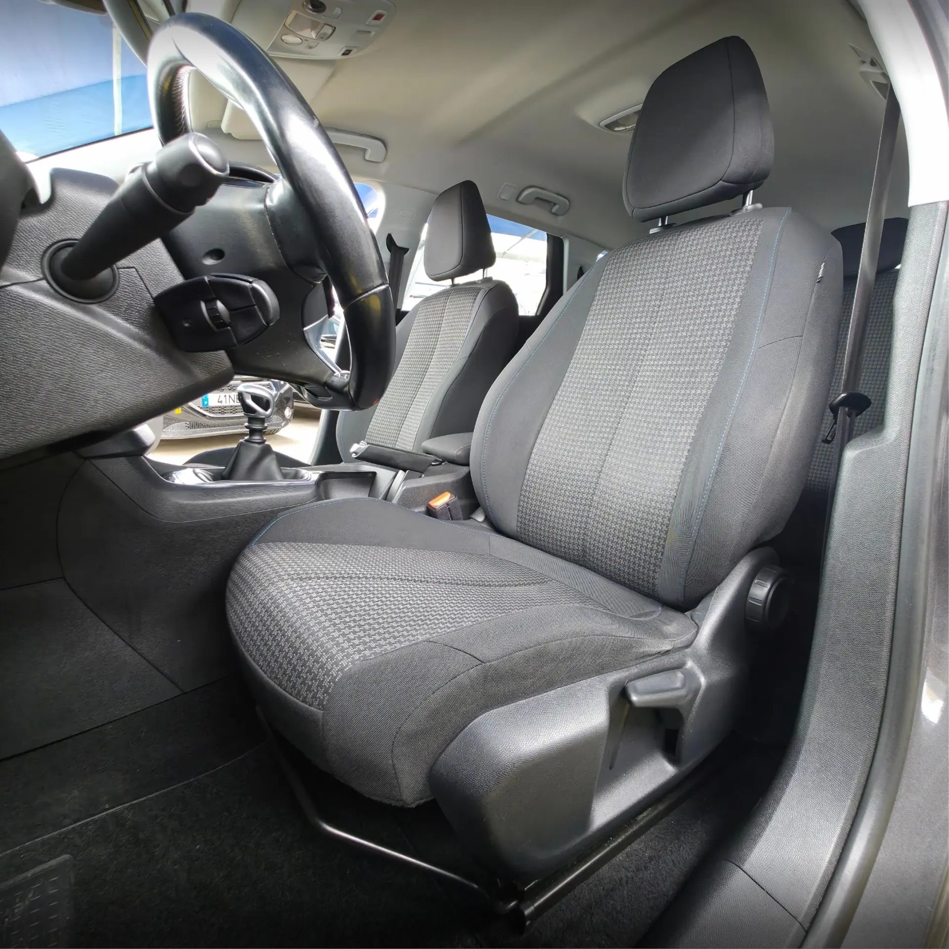 Peugeot 308 SW 1.5 BlueHDi Style 19