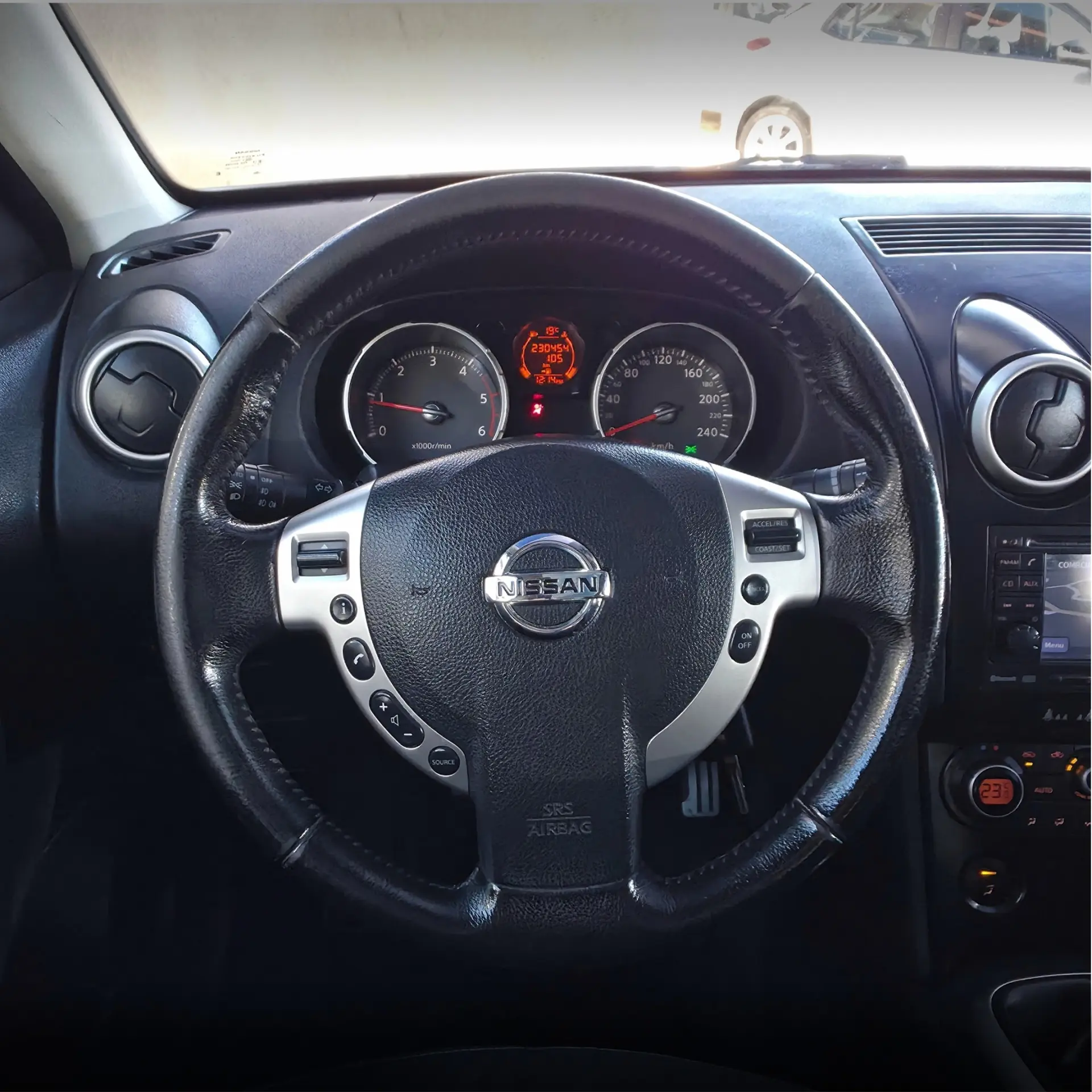 Nissan Qashqai 1.5 dCi ECO Acenta+N.Connect 19