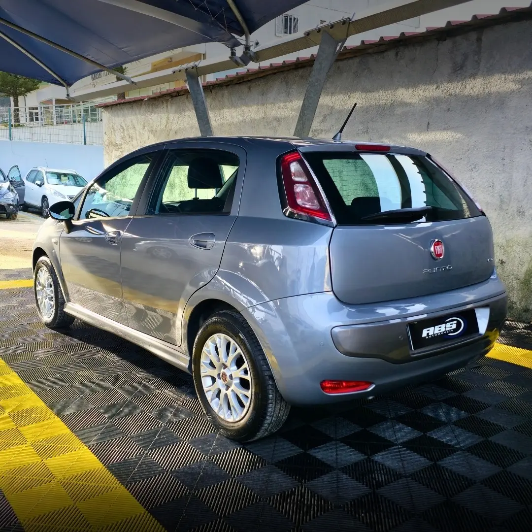 Fiat Punto Evo 1.4 Dynamic Style 3