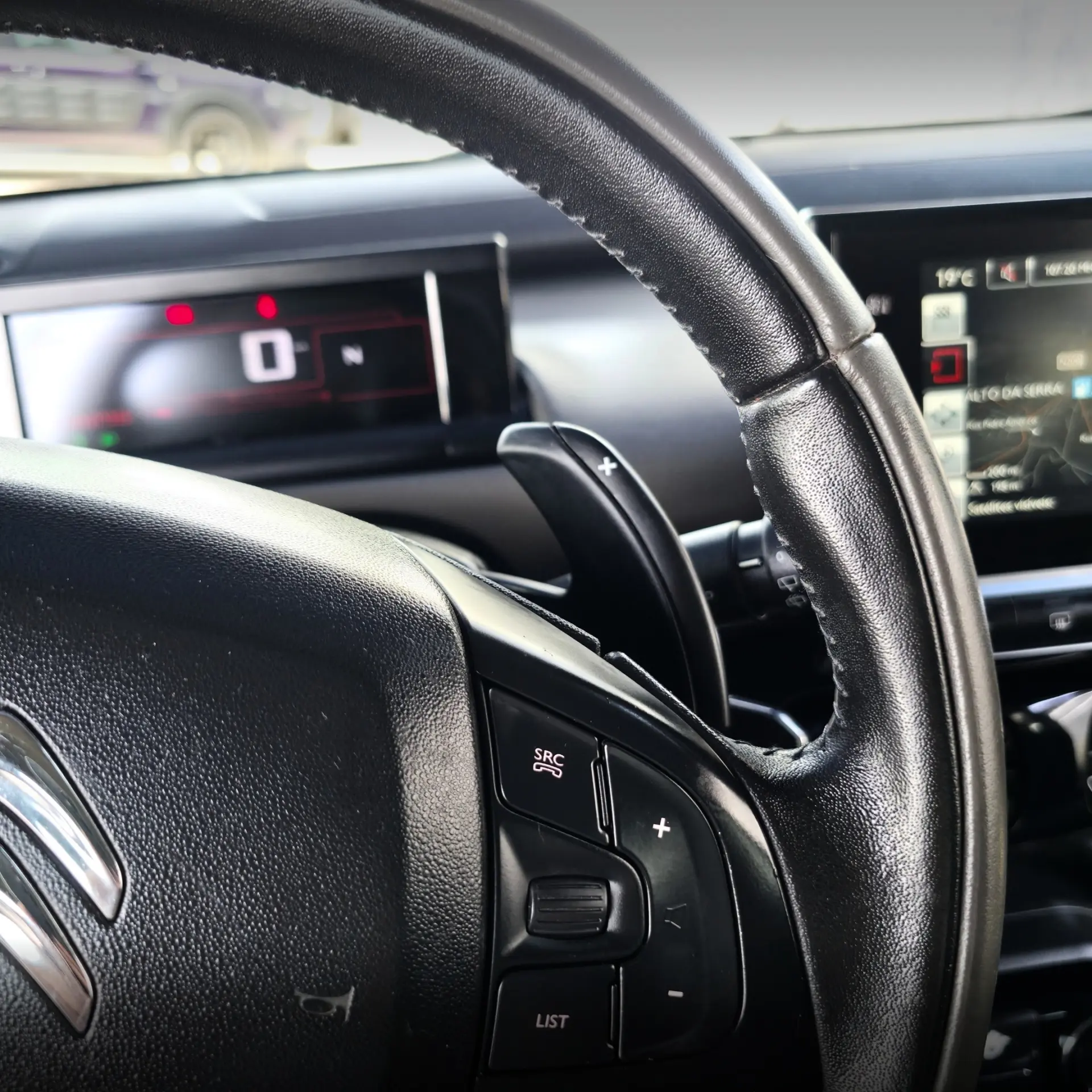 Citroen C4 Cactus 1.6 e-HDi Feel ETG6 16