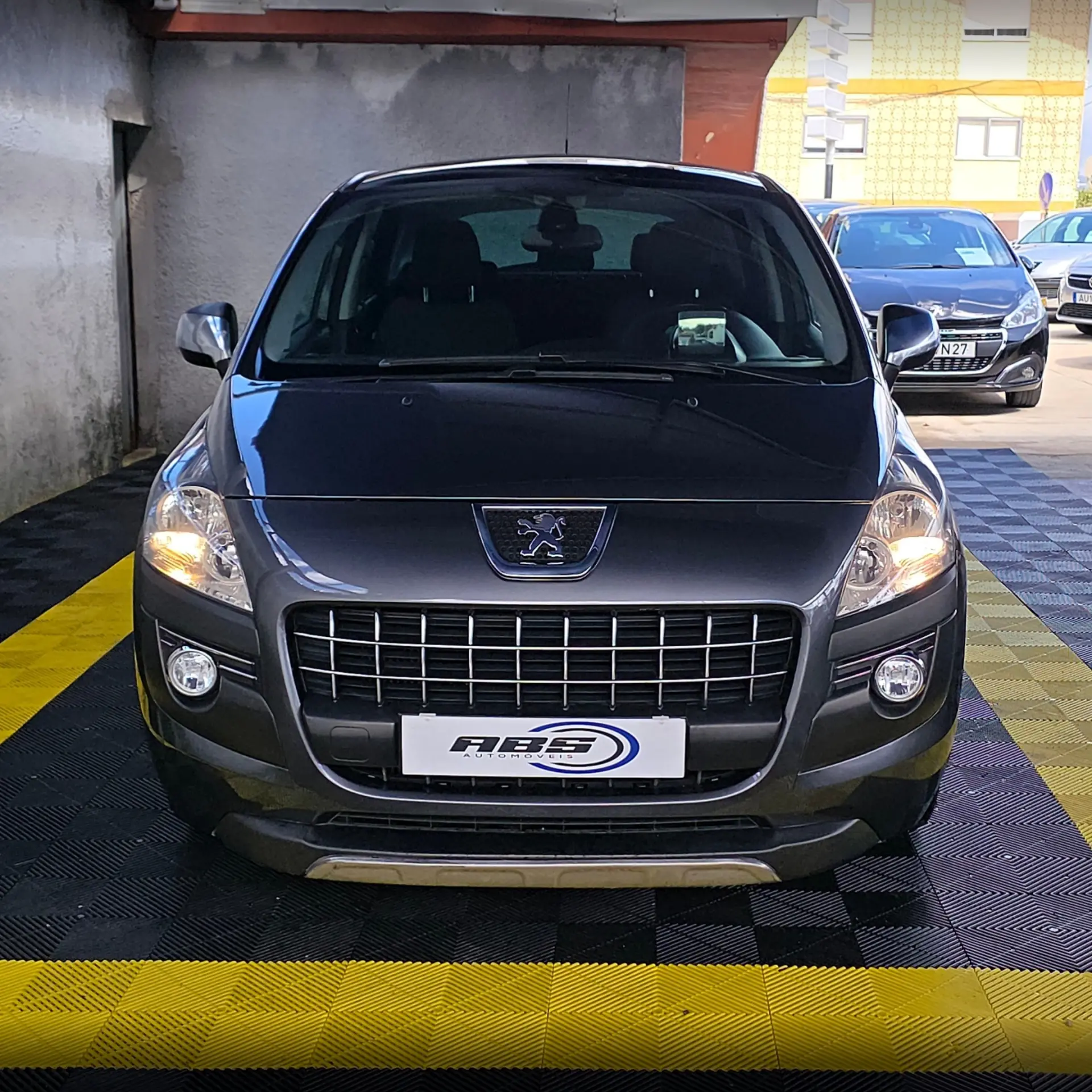 Peugeot 3008 1.6 HDi Access 5