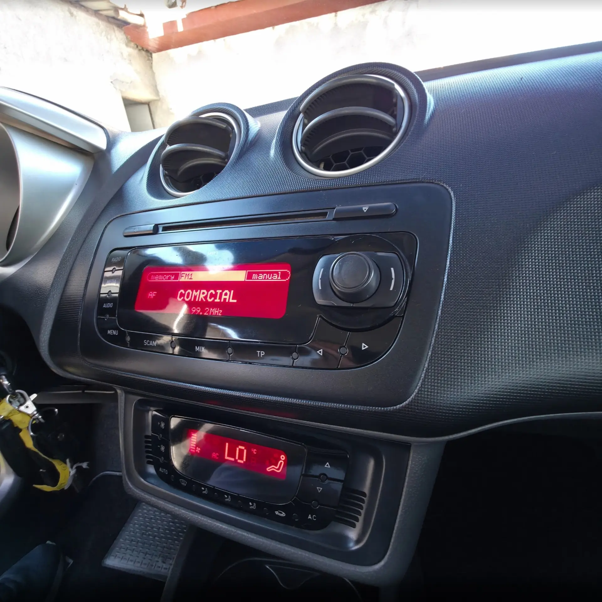 SEAT Ibiza 1.2 12V Style 19
